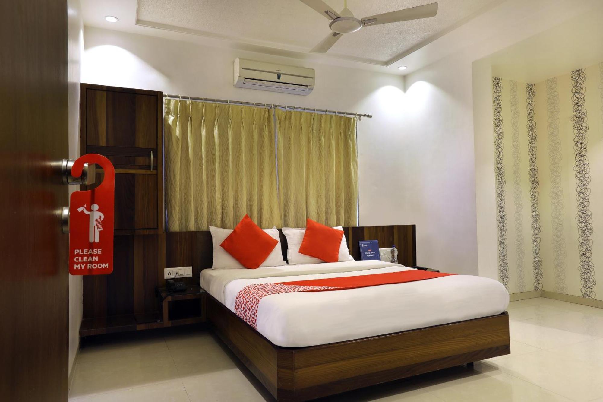 Collection O Satyan Inn Shirdi Ngoại thất bức ảnh