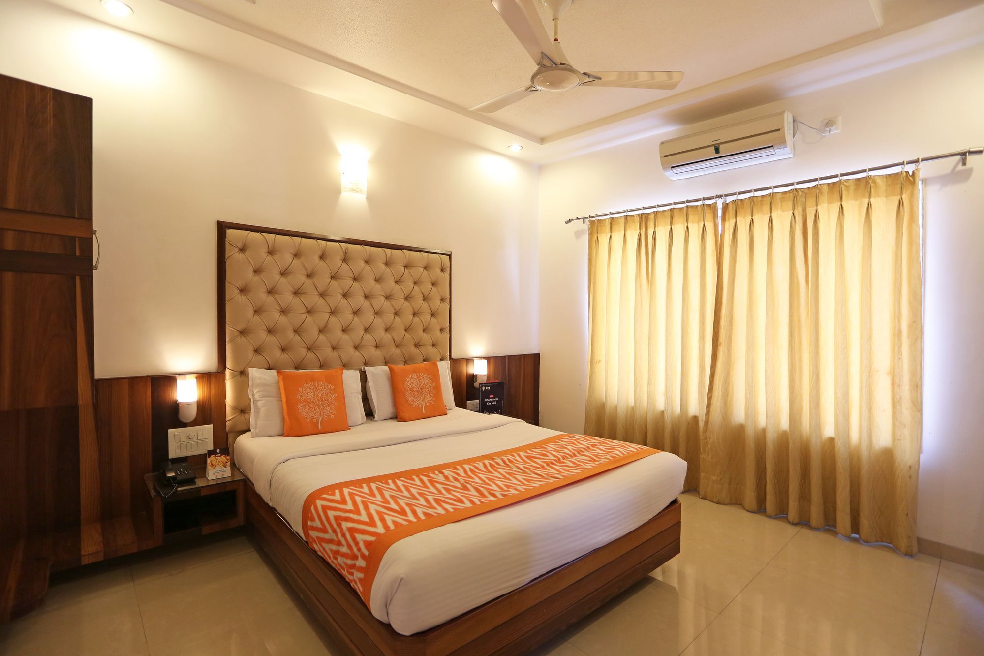 Collection O Satyan Inn Shirdi Ngoại thất bức ảnh